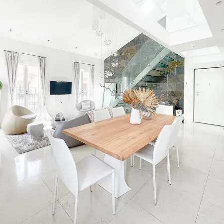 Hoche 3 Bedrooms Id331 * Cannes